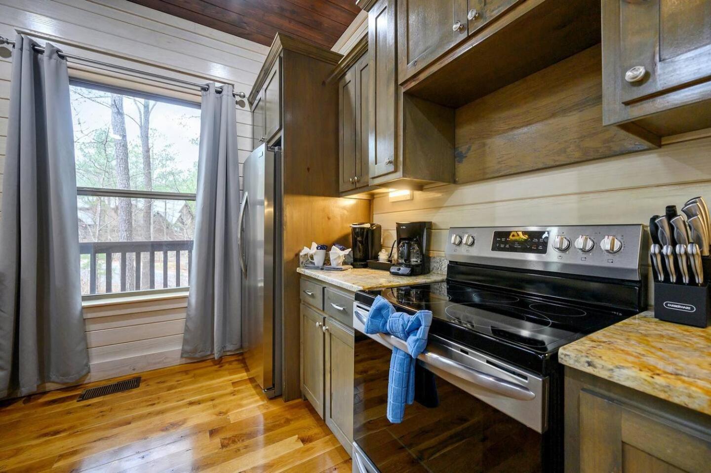 Merlot Mountain By The Cohost Company Broken Bow Exterior photo