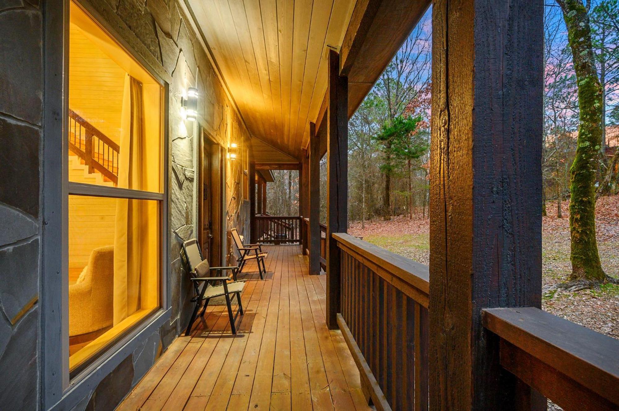 Merlot Mountain By The Cohost Company Broken Bow Exterior photo