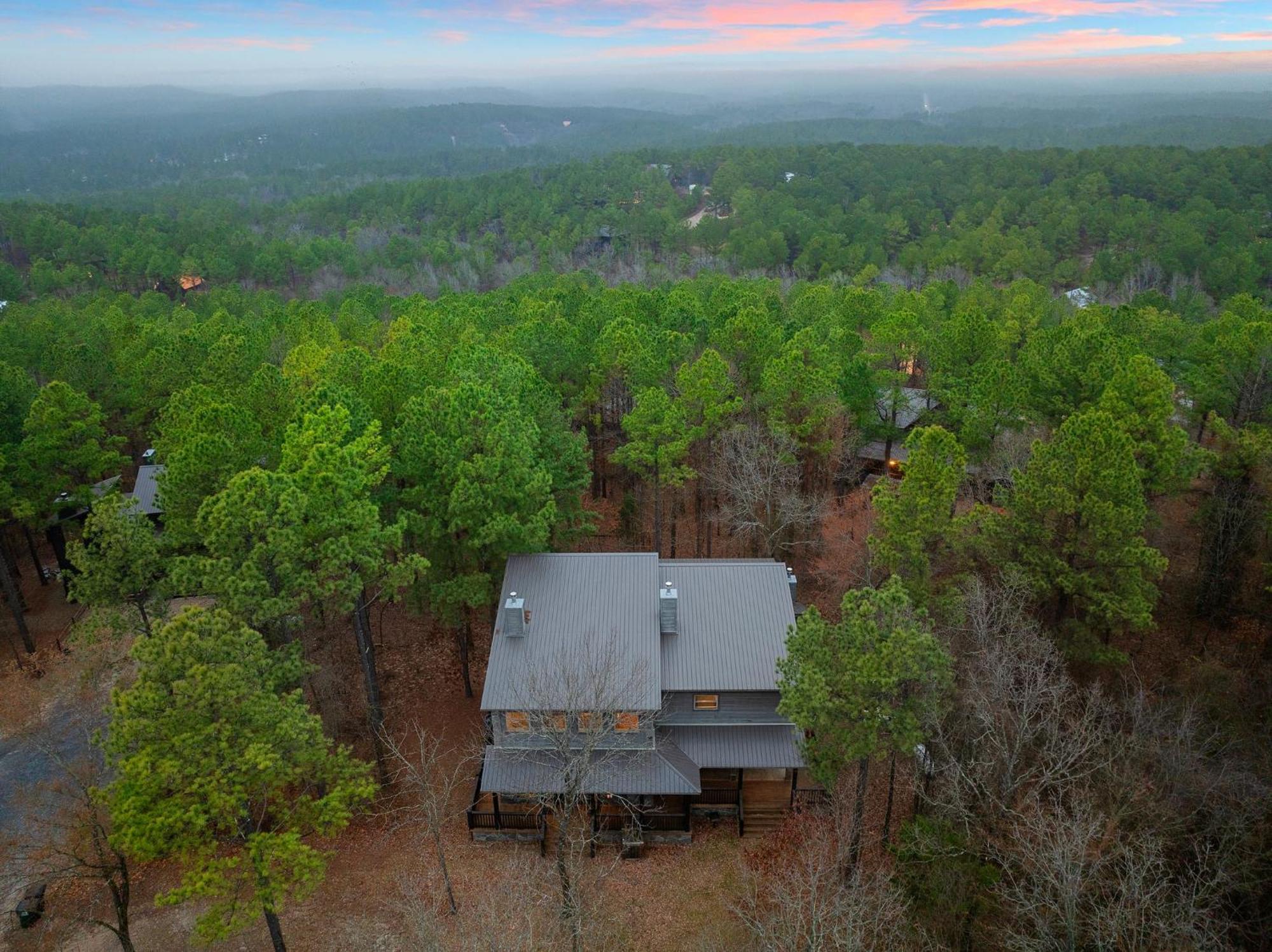 Merlot Mountain By The Cohost Company Broken Bow Exterior photo